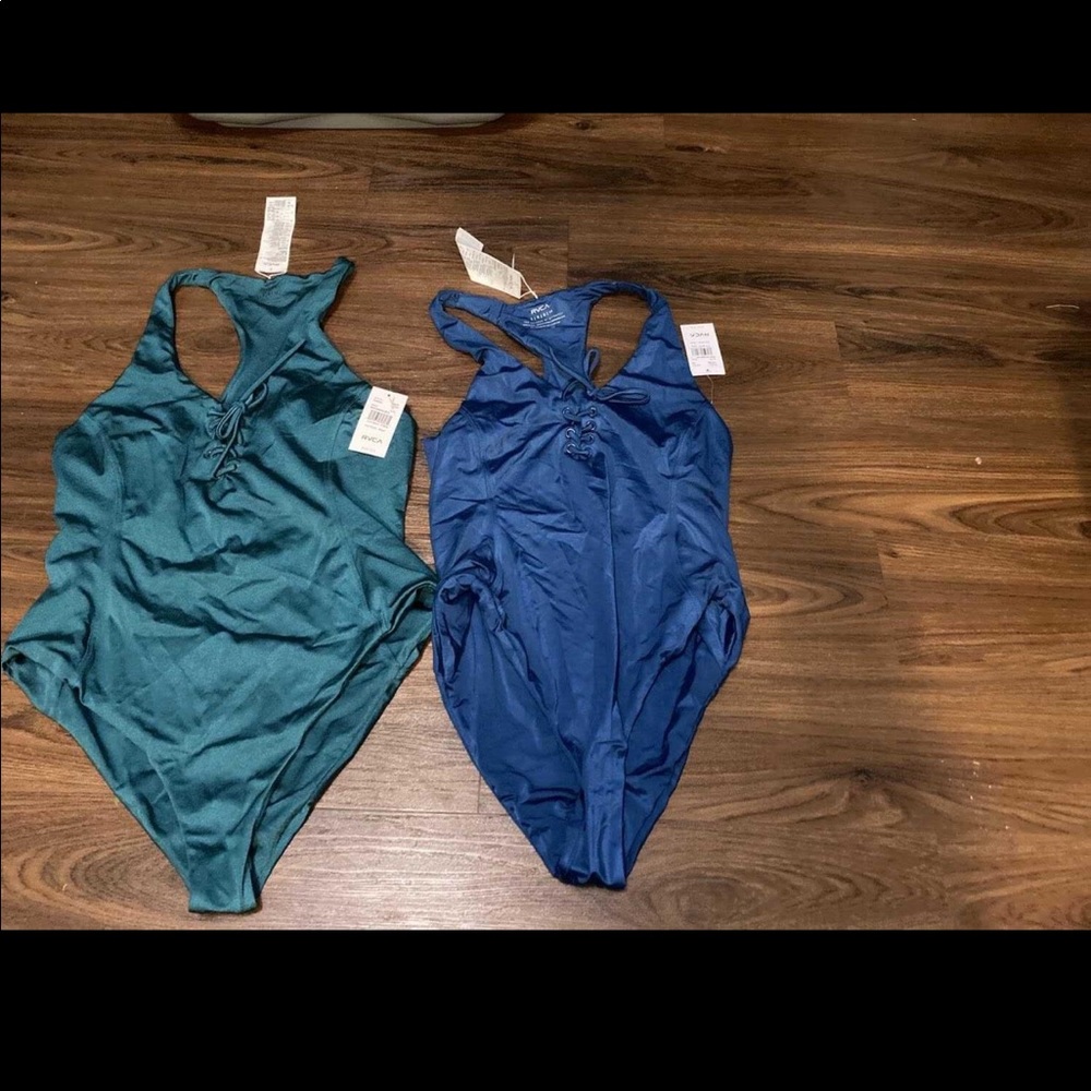 New bathing suits size Large
